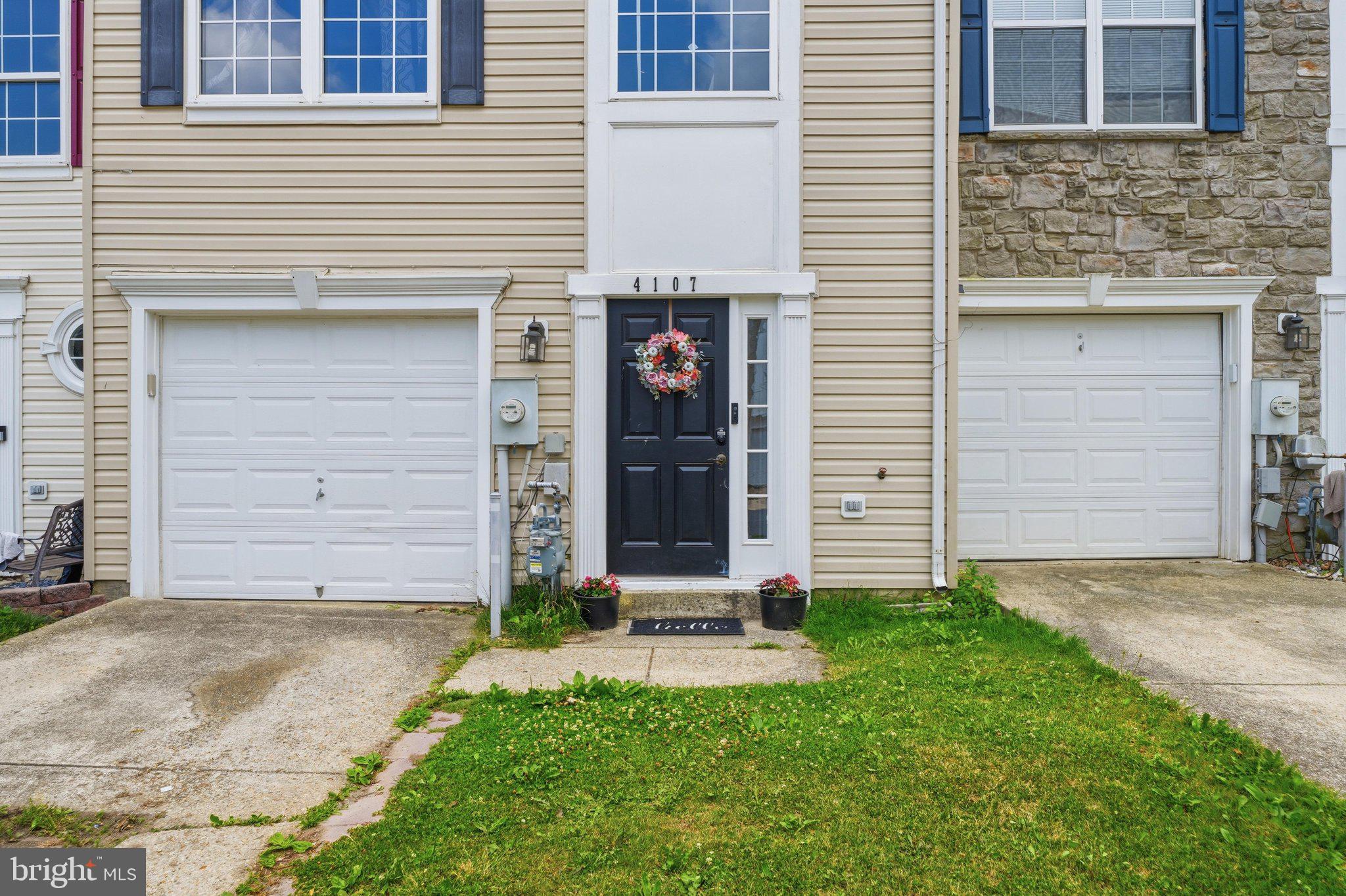 4107 APPLE LEAF COURT