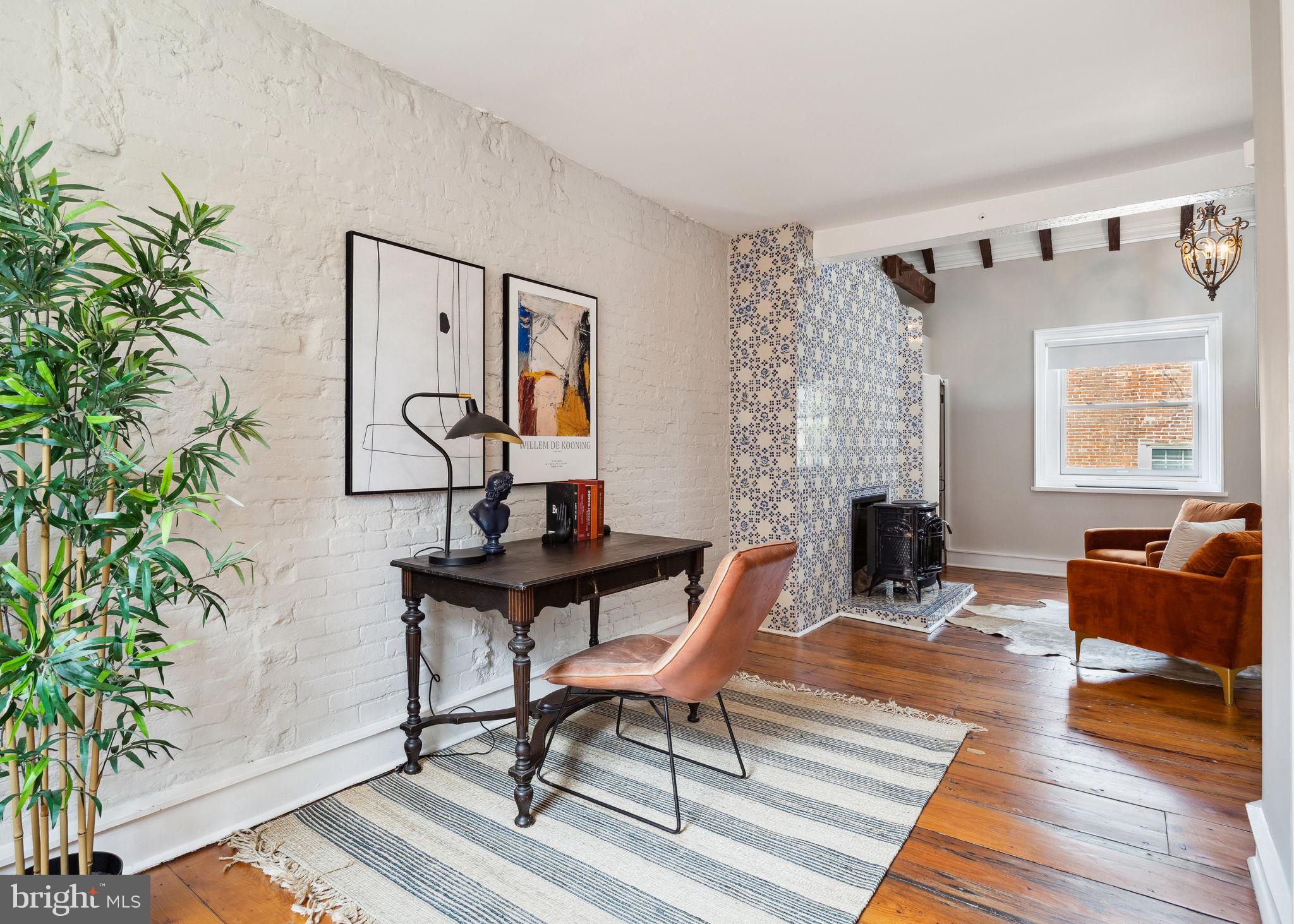 SOCIETY HILL - Residential