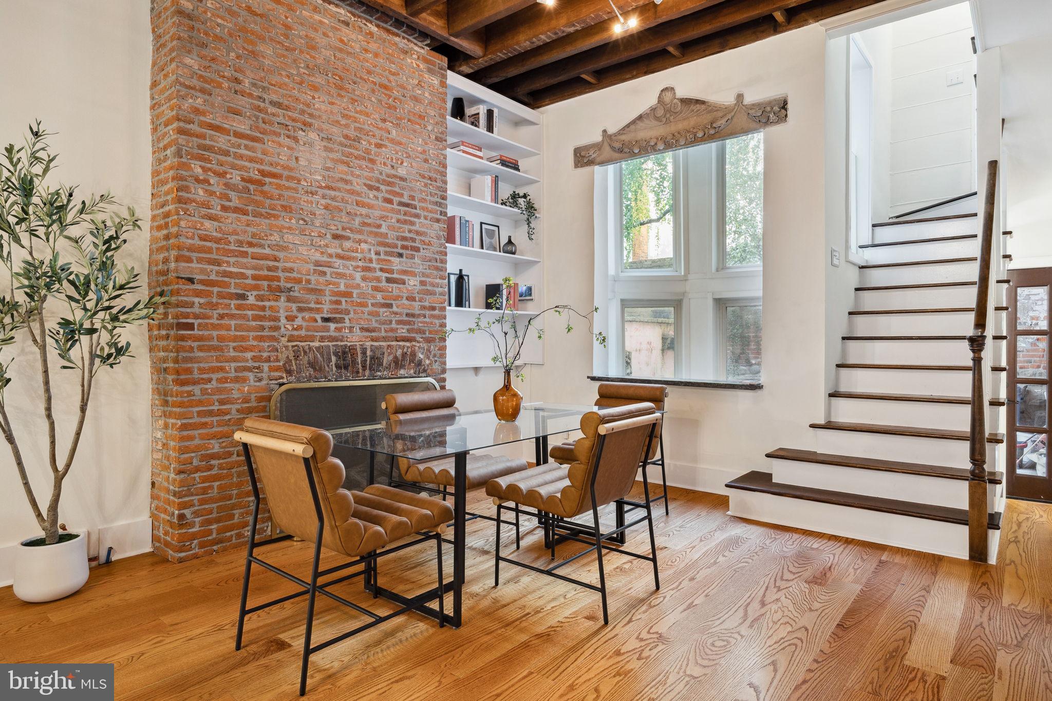 SOCIETY HILL - Residential