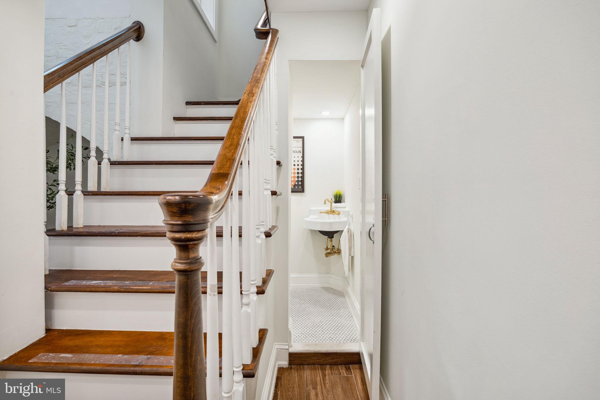 SOCIETY HILL - Residential