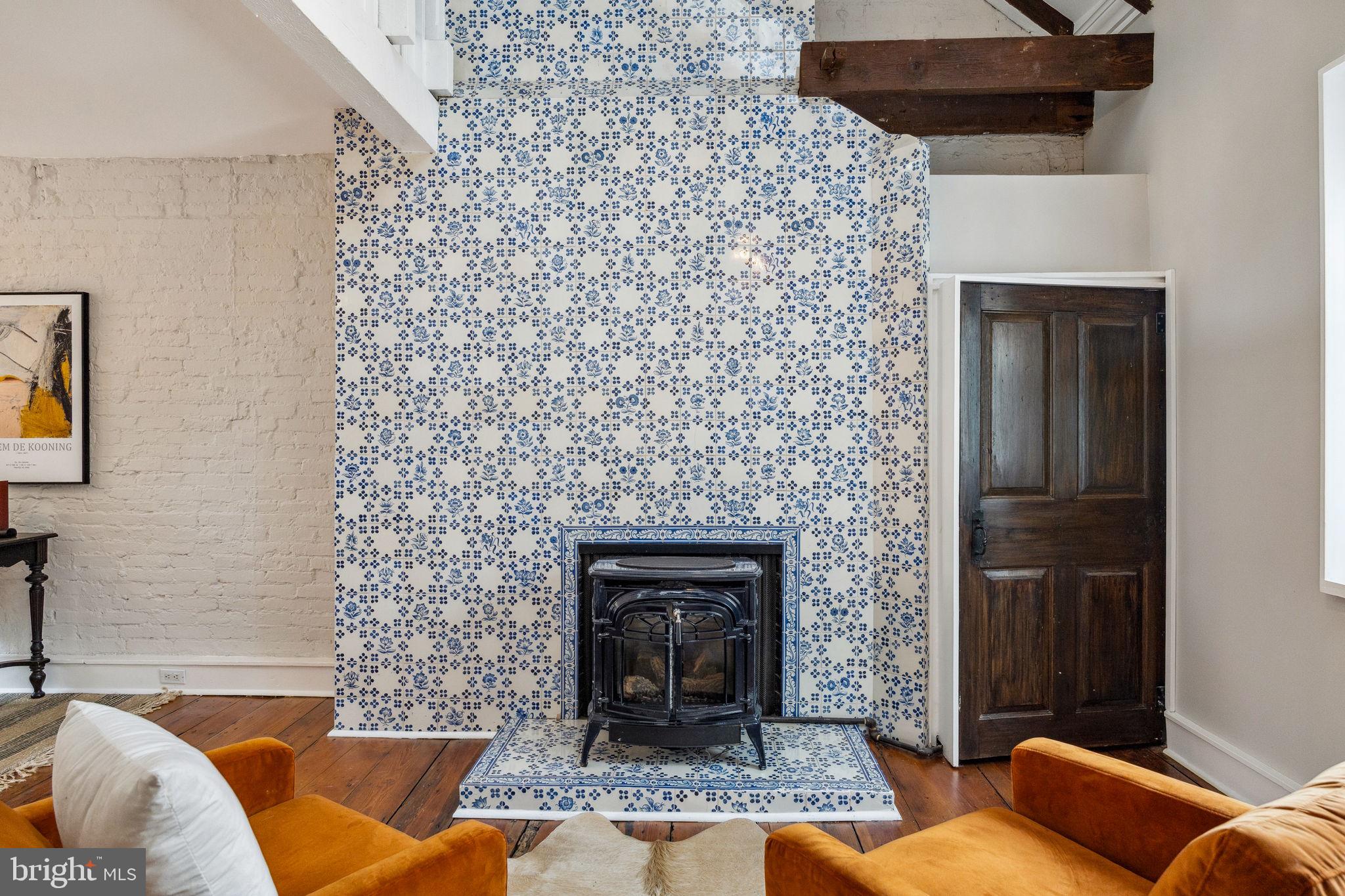 SOCIETY HILL - Residential