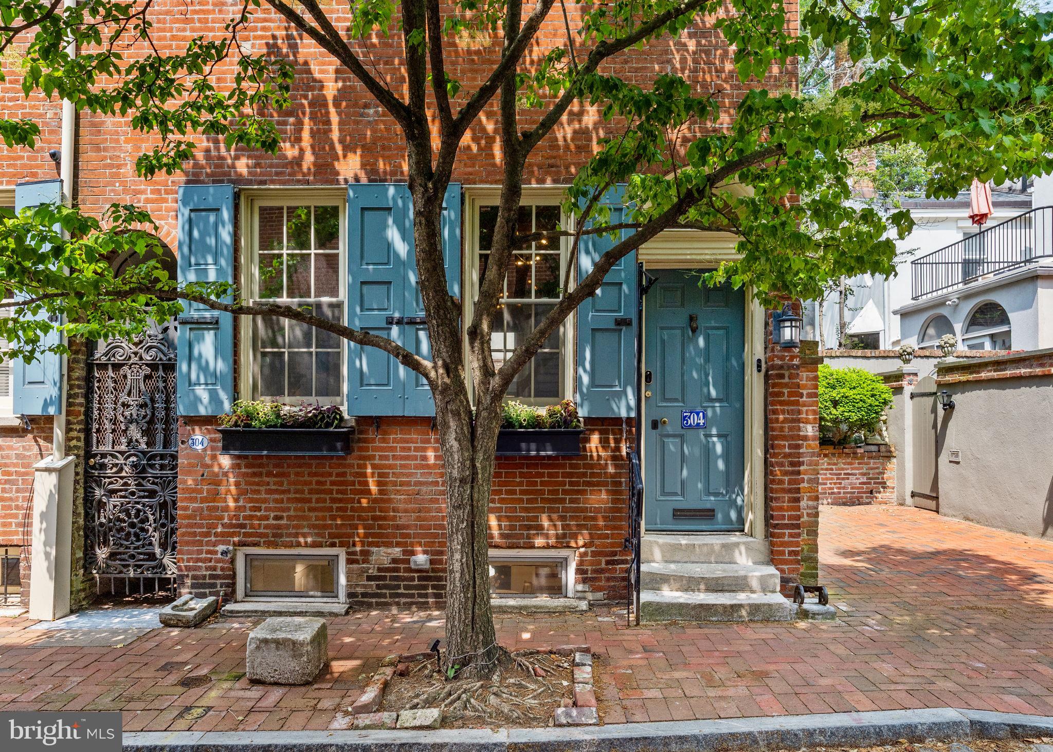 SOCIETY HILL - Residential