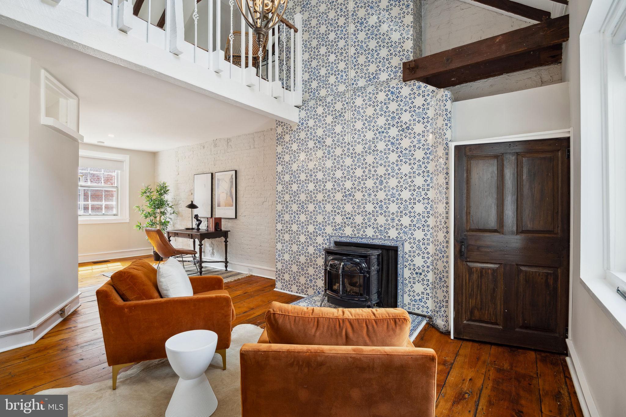 SOCIETY HILL - Residential