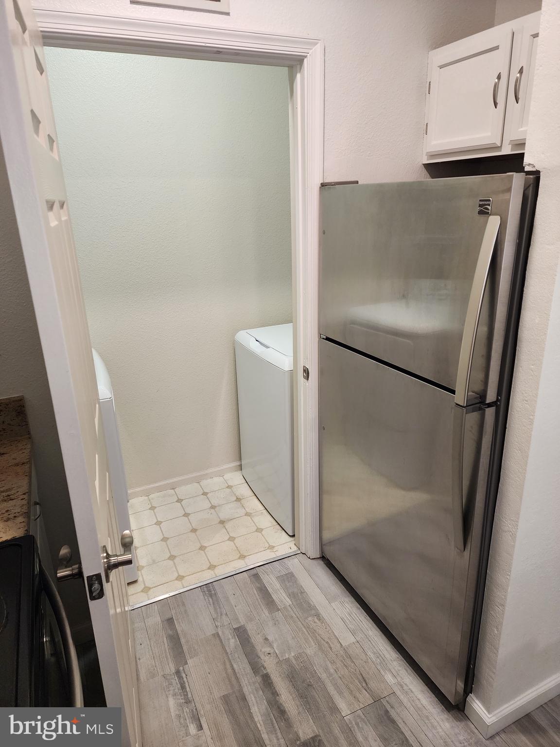 GATES OF MCLEAN - Residential