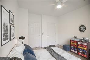 GATES OF MCLEAN - Residential