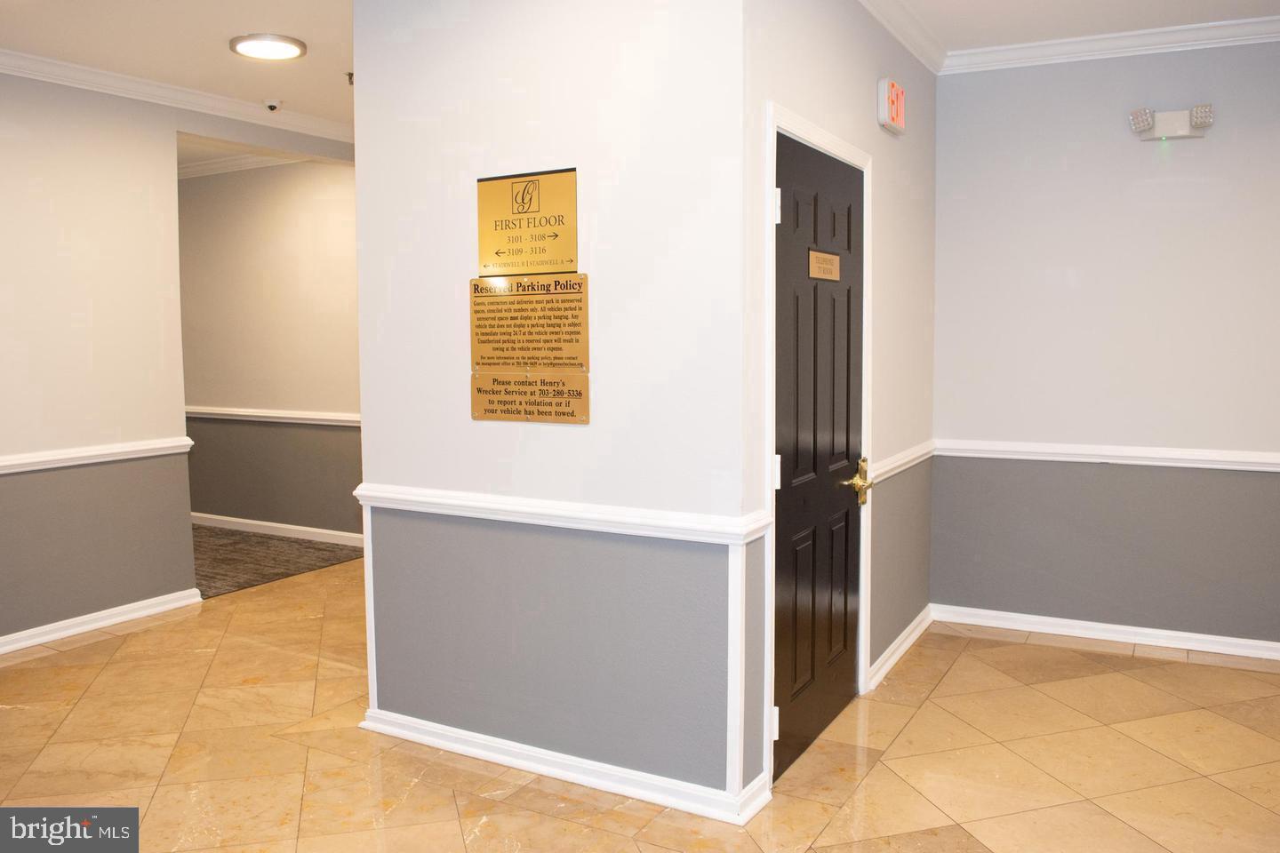 GATES OF MCLEAN - Residential