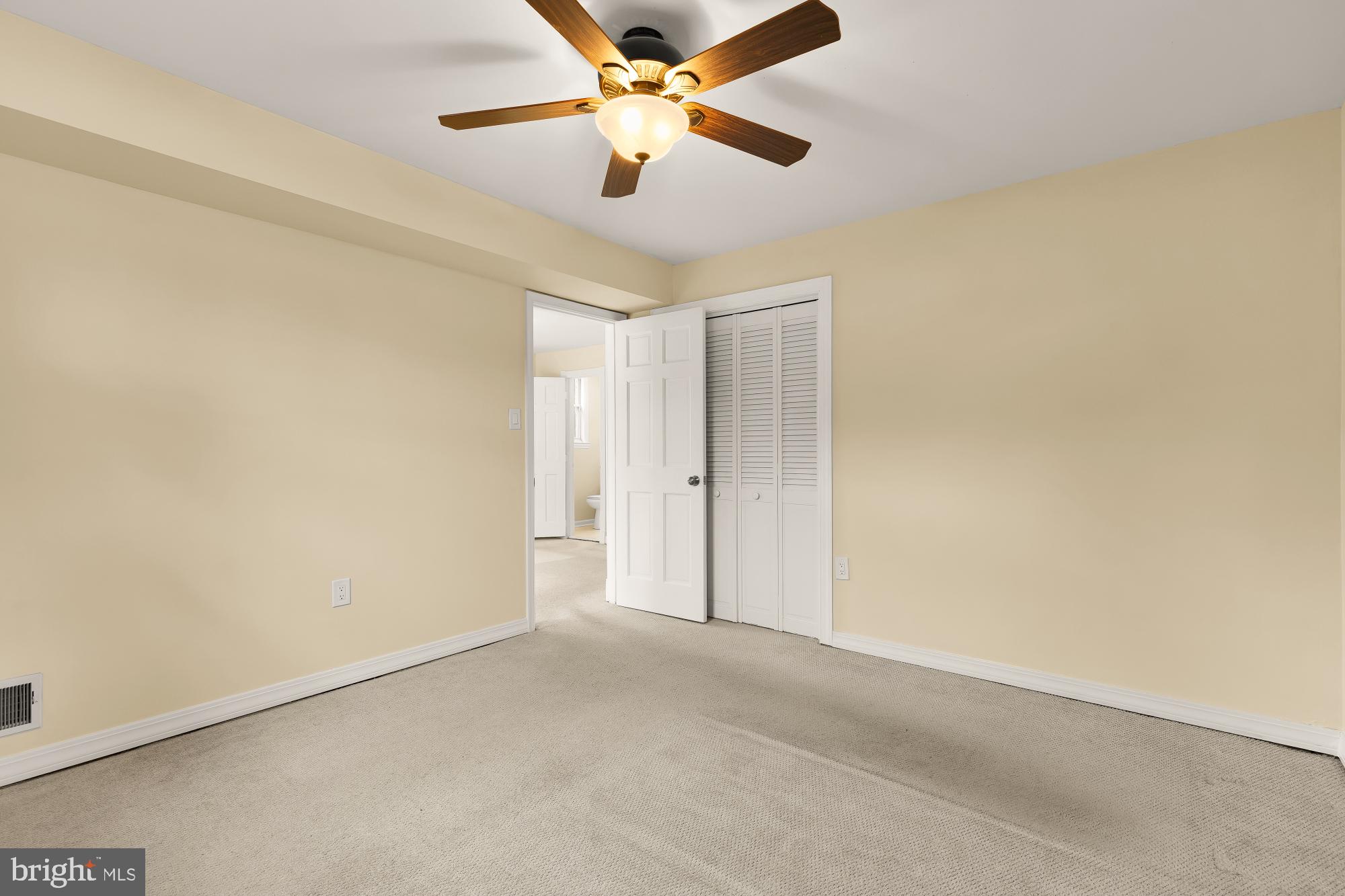 WOODBERRY FOREST - Residential