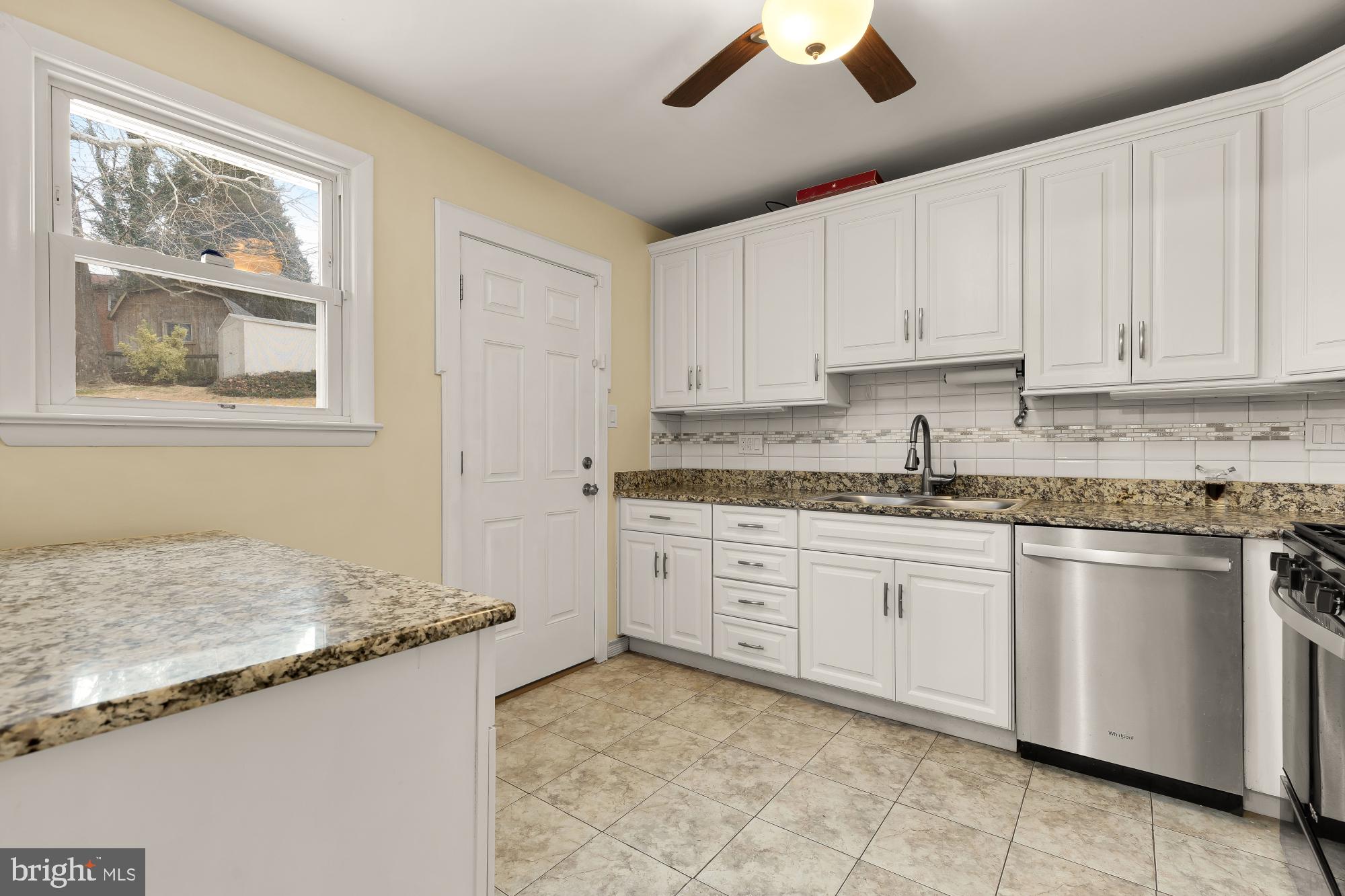 WOODBERRY FOREST - Residential