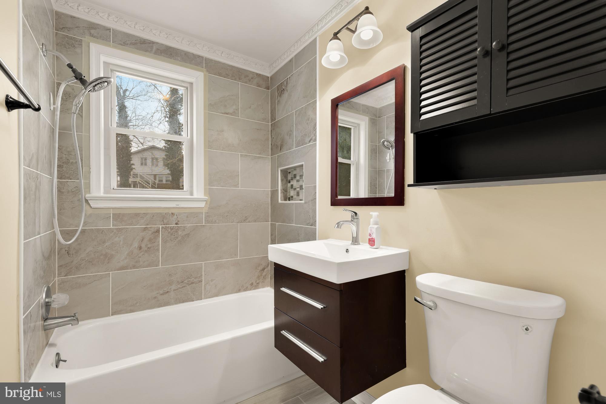 WOODBERRY FOREST - Residential