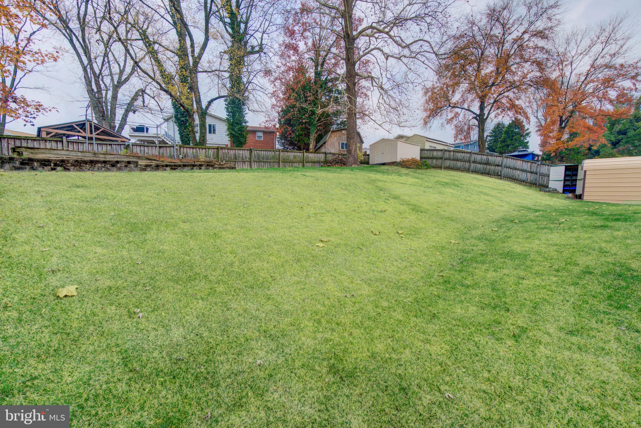 WOODBERRY FOREST - Residential