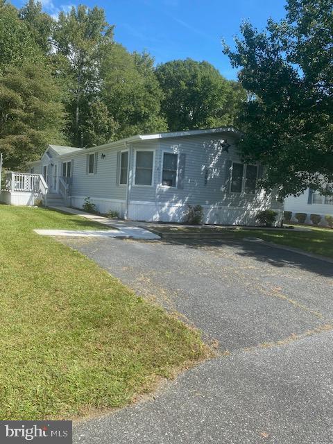 207 POCLAIN RD ROAD 207