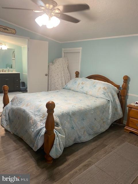 BUSH RIVER MANOR - Residential