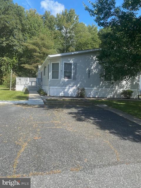 207 POCLAIN RD ROAD 207