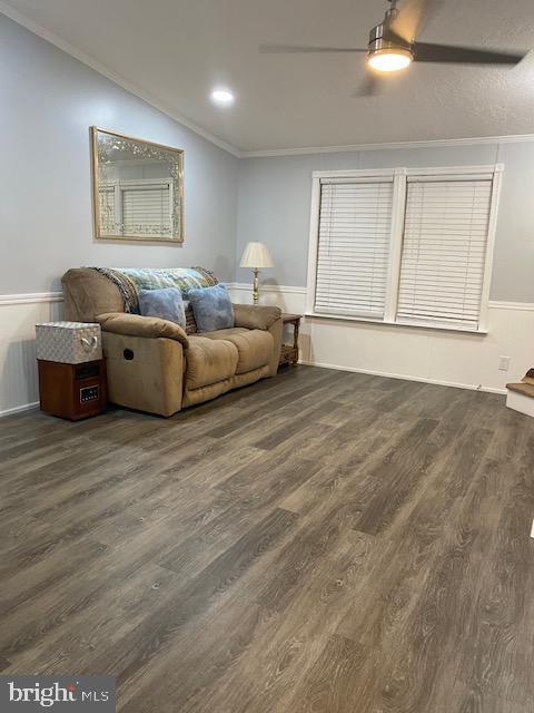 BUSH RIVER MANOR - Residential