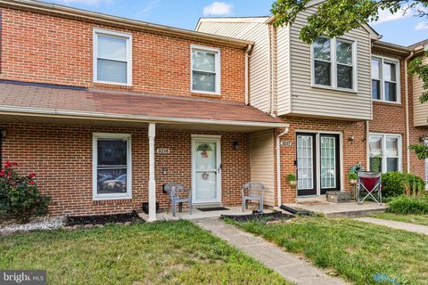 Townhouse For Rent - 3218 Westdale Court<br/> WALDORF, MD 20601