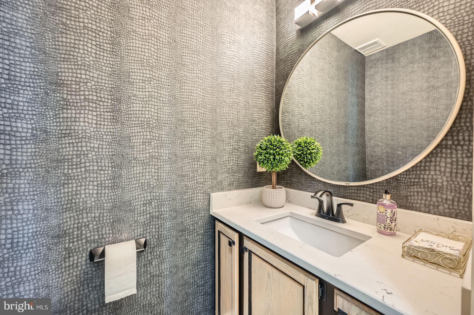 WINDSOR MILL - Residential