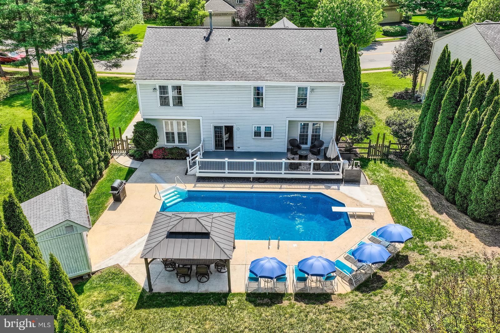 WINDSOR MILL - Residential