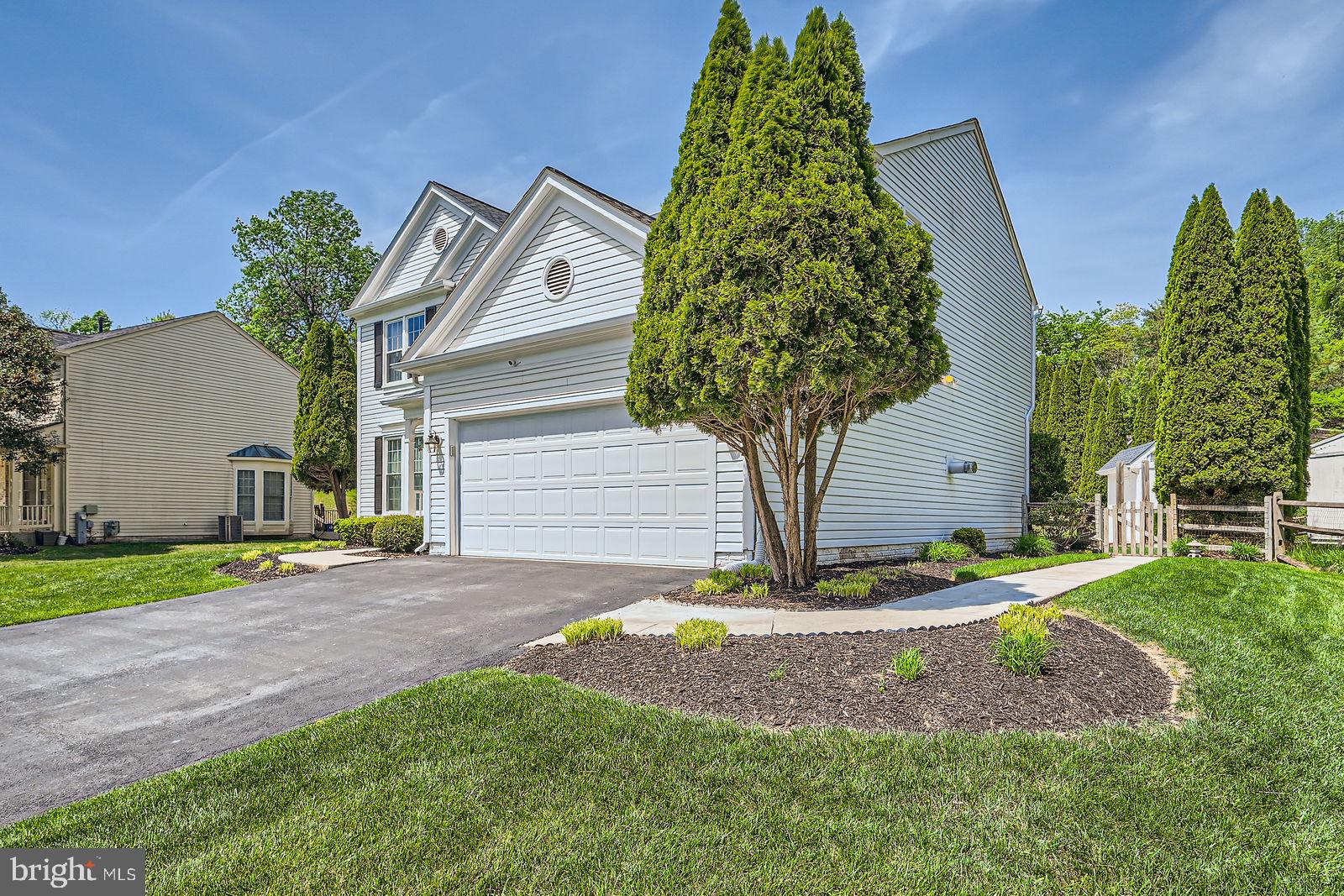 WINDSOR MILL - Residential