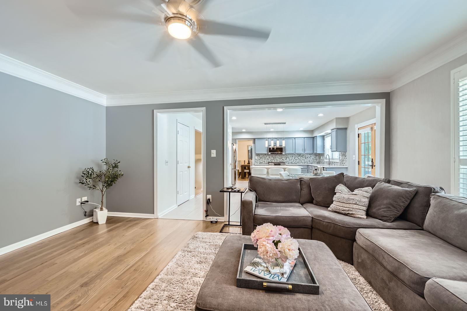 WINDSOR MILL - Residential