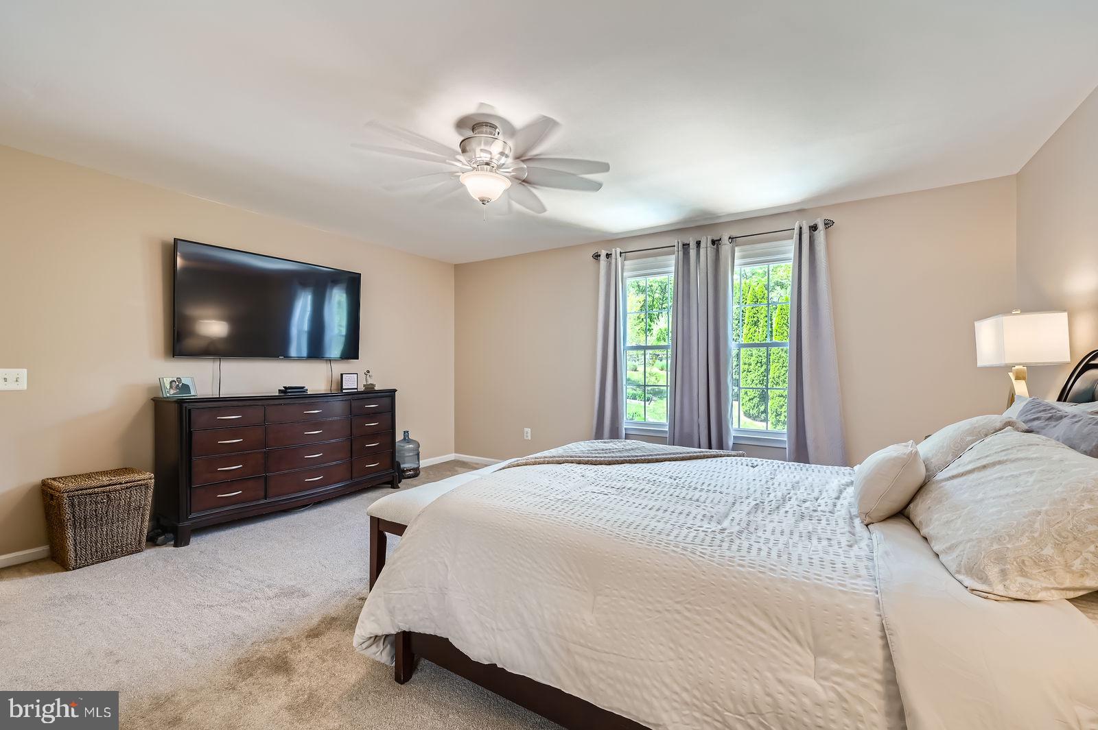 WINDSOR MILL - Residential