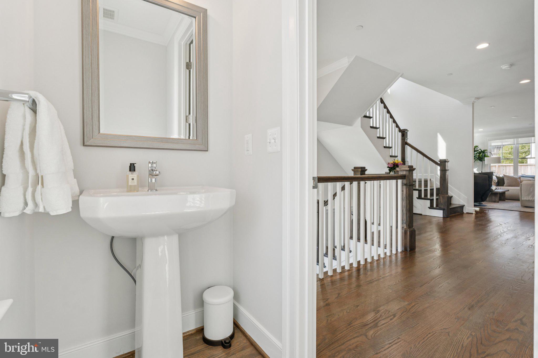 NORTH BETHESDA GROVE - Residential Lease