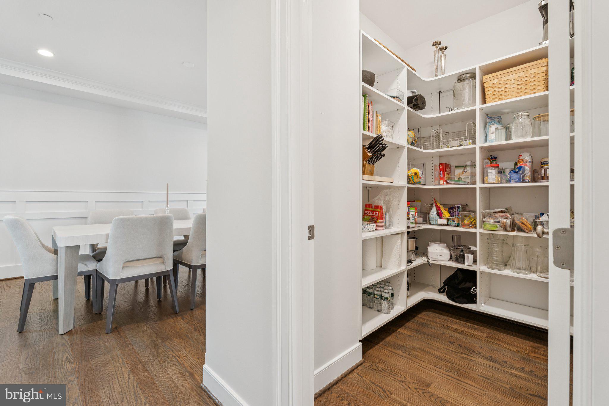 NORTH BETHESDA GROVE - Residential Lease