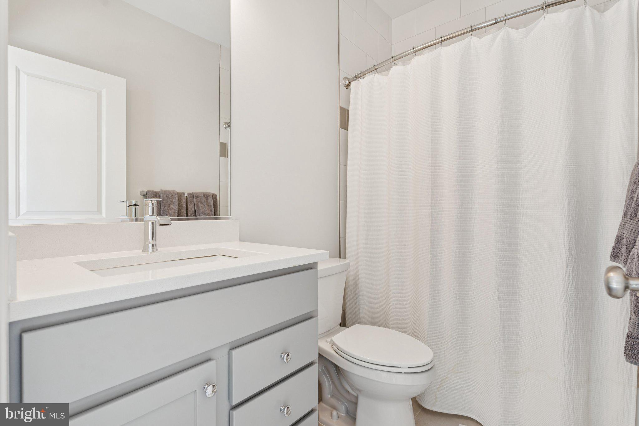 NORTH BETHESDA GROVE - Residential Lease