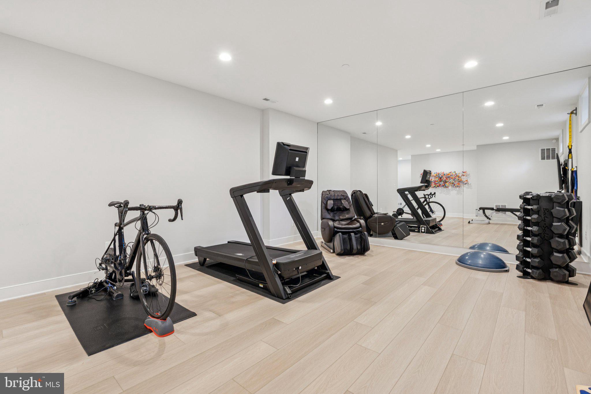 NORTH BETHESDA GROVE - Residential Lease