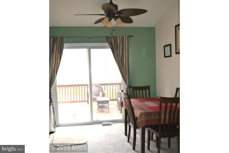 LAKE LAND - Residential