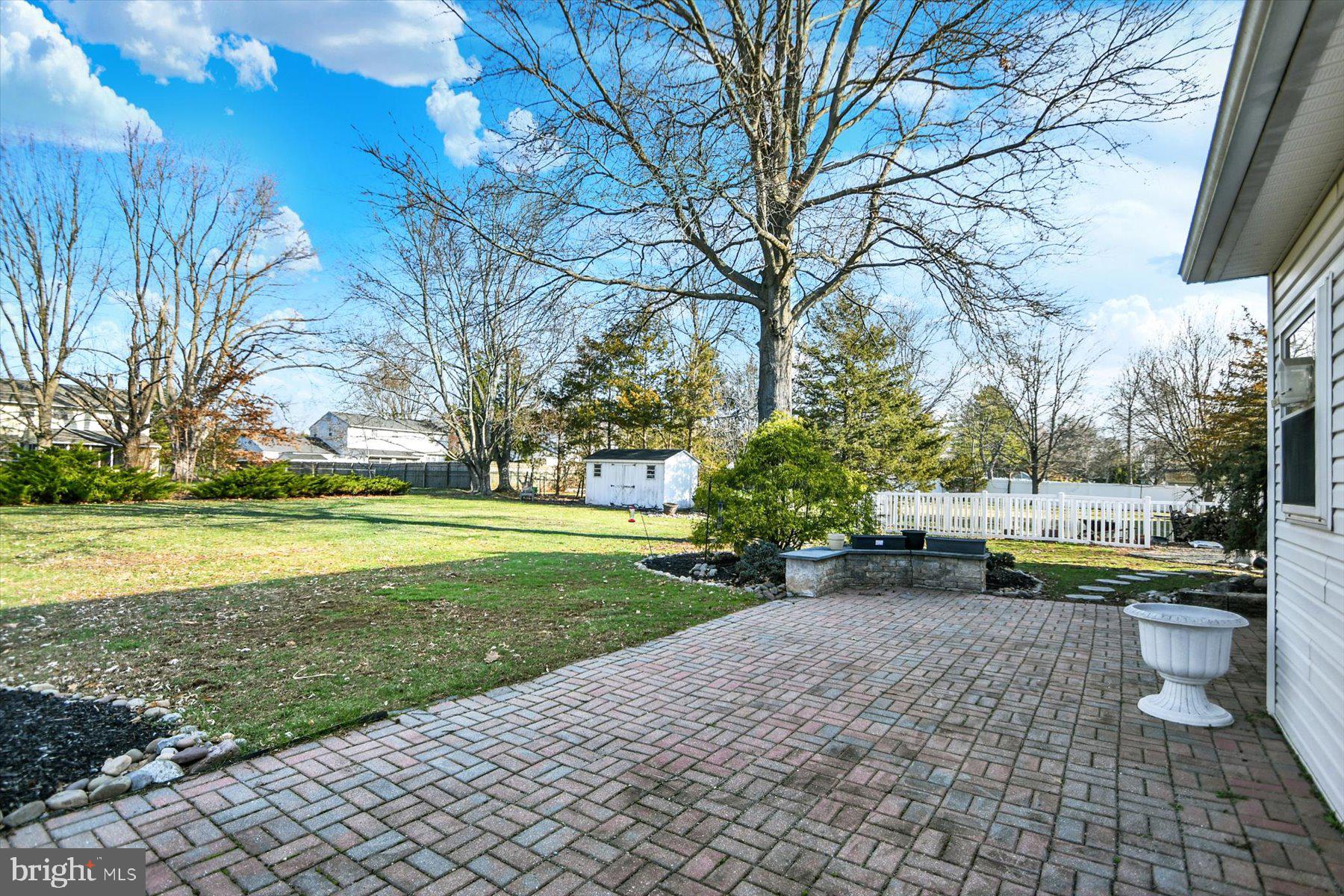 PEBBLE BROOK - Residential