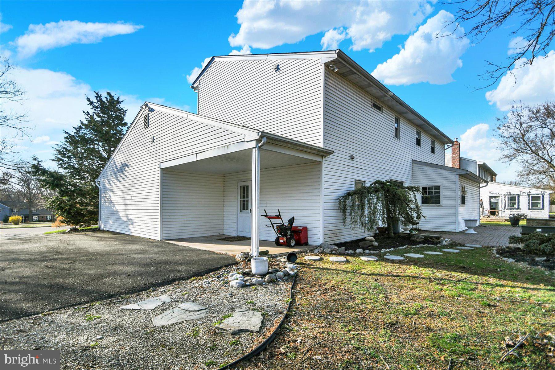 PEBBLE BROOK - Residential