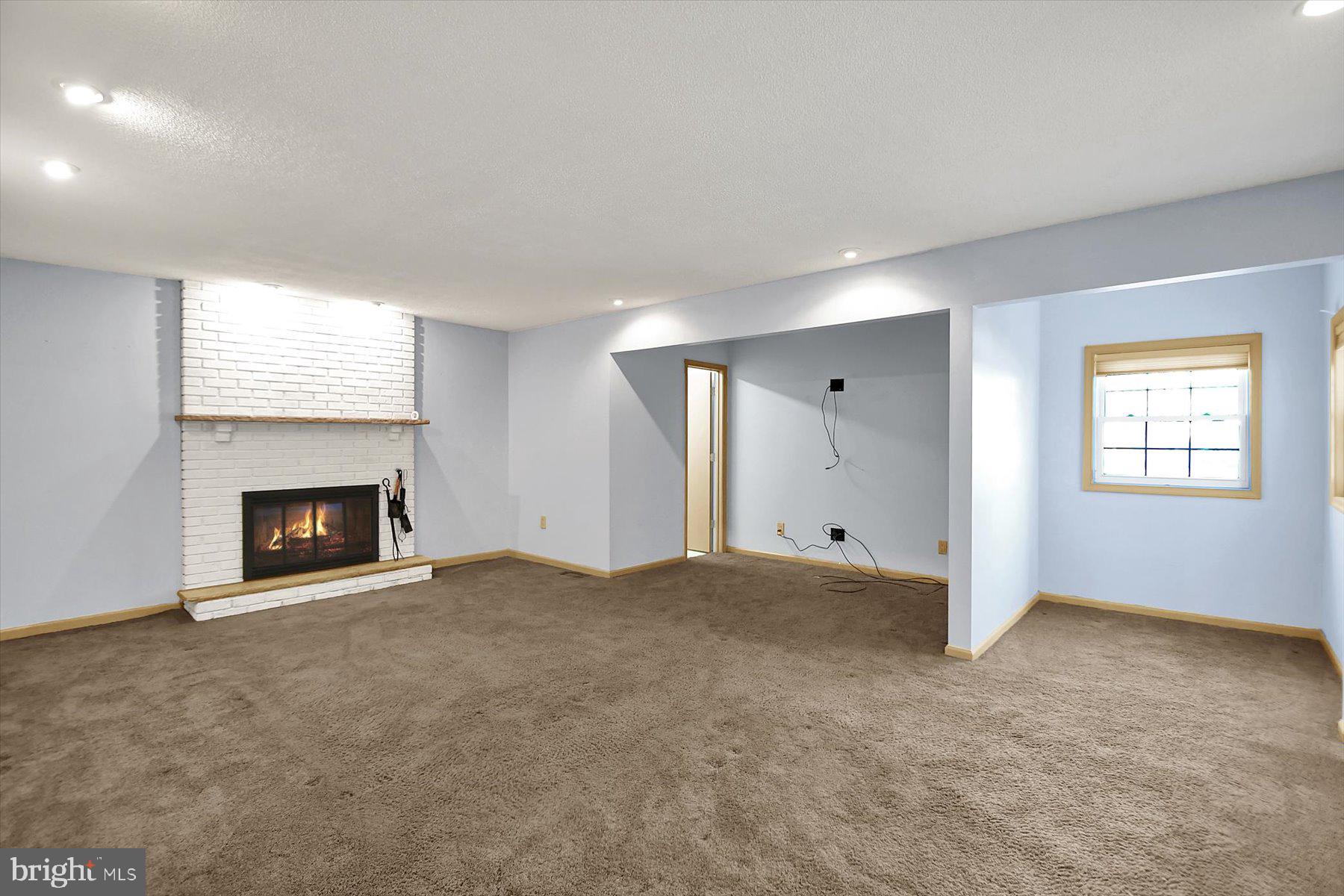 PEBBLE BROOK - Residential