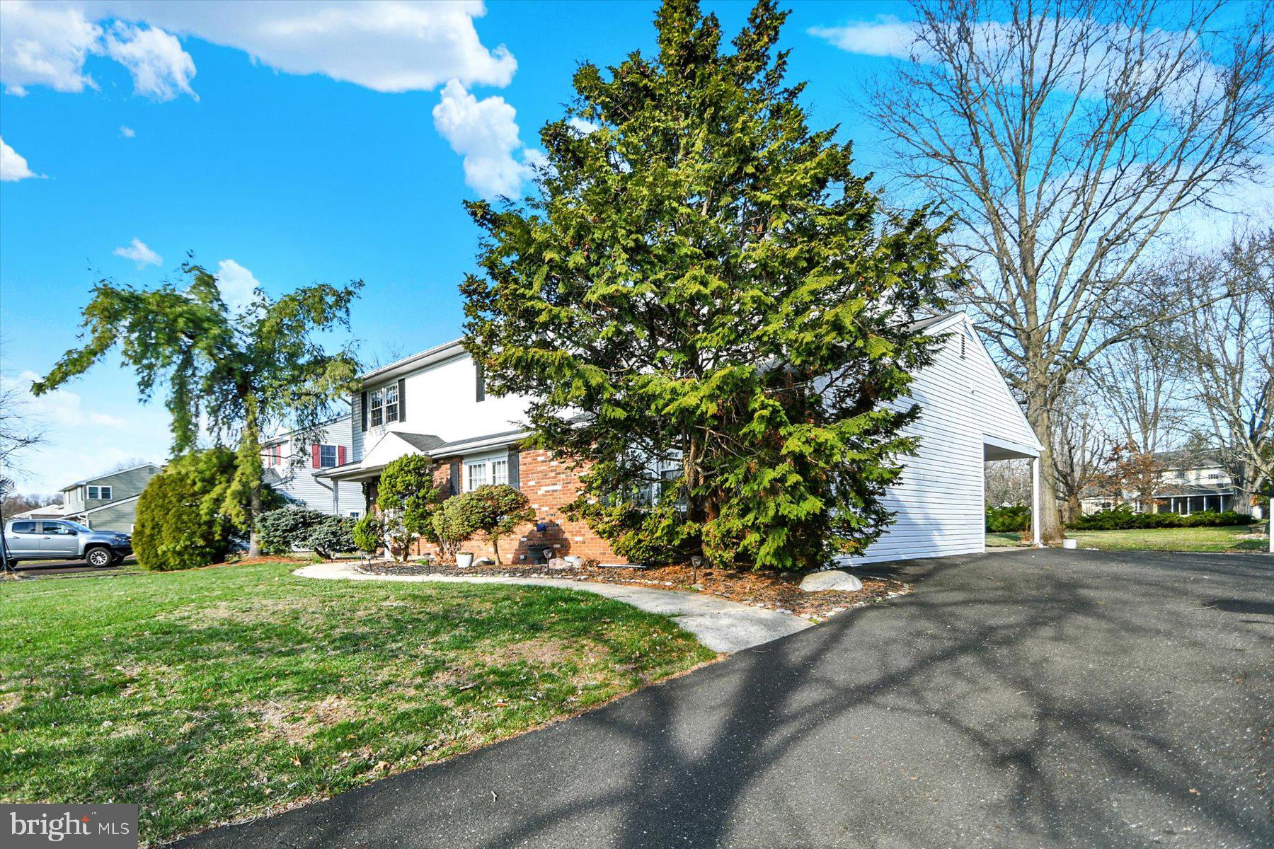 PEBBLE BROOK - Residential