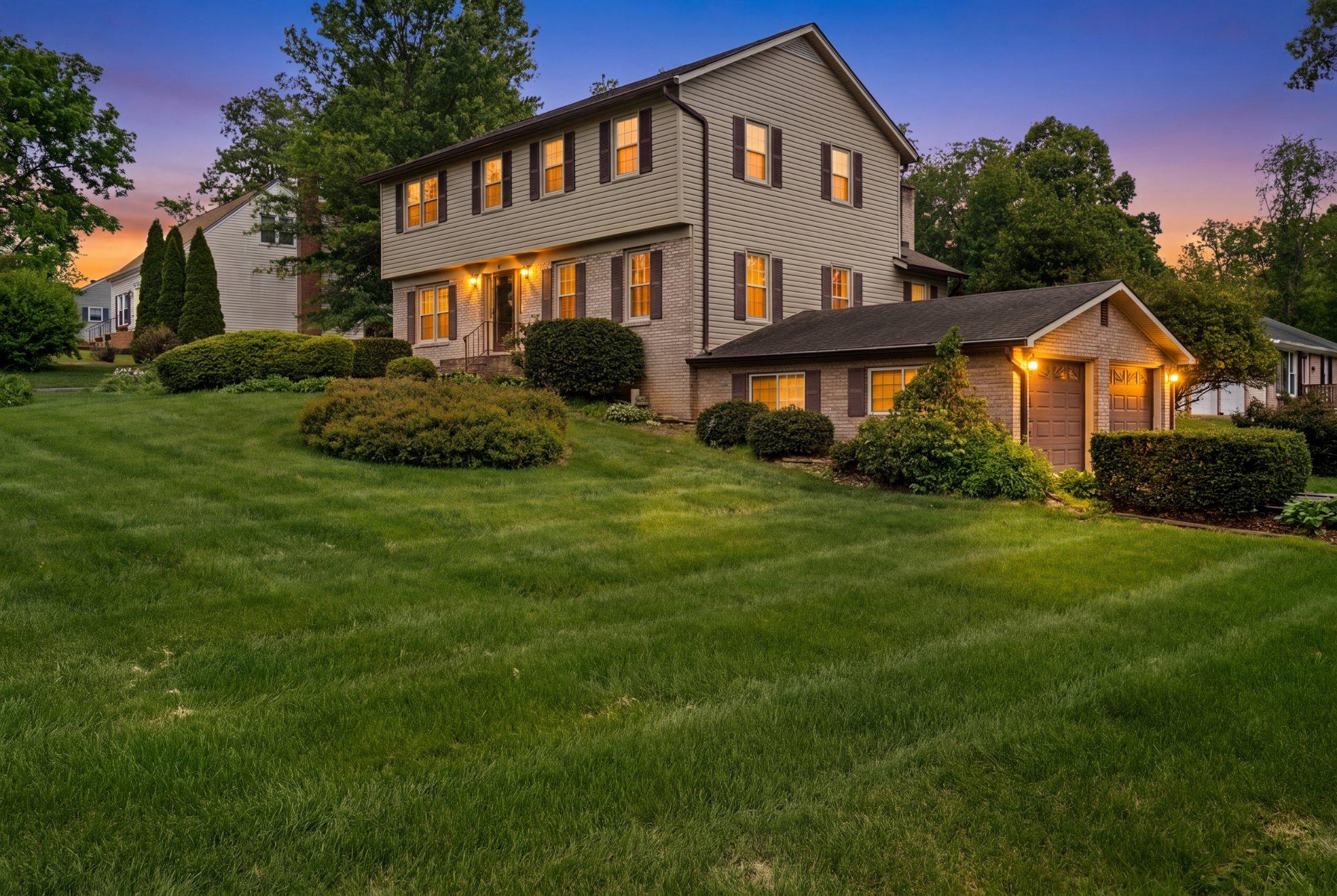 16 WEBHANNET DRIVE