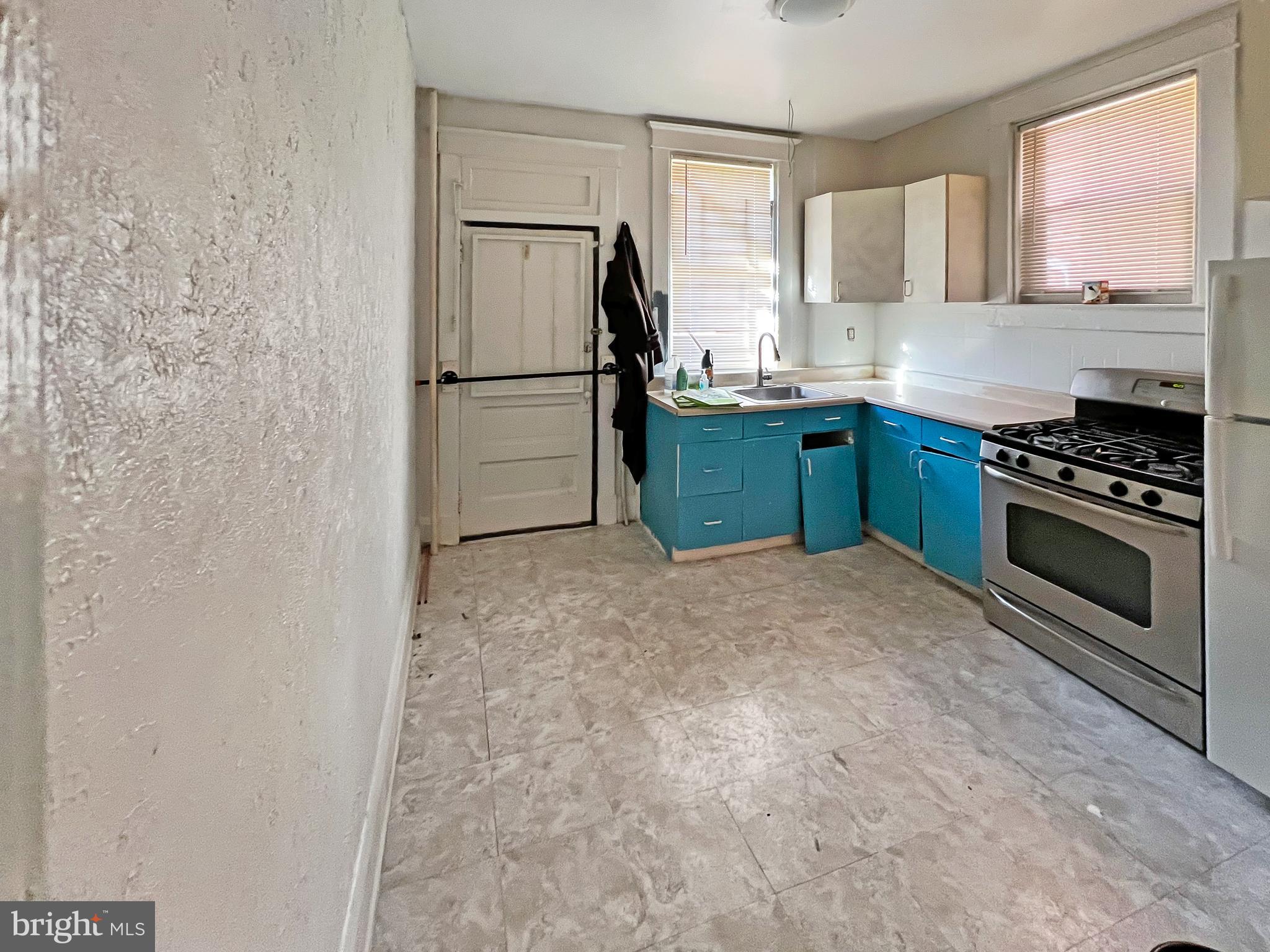 ROSEMONT - Residential