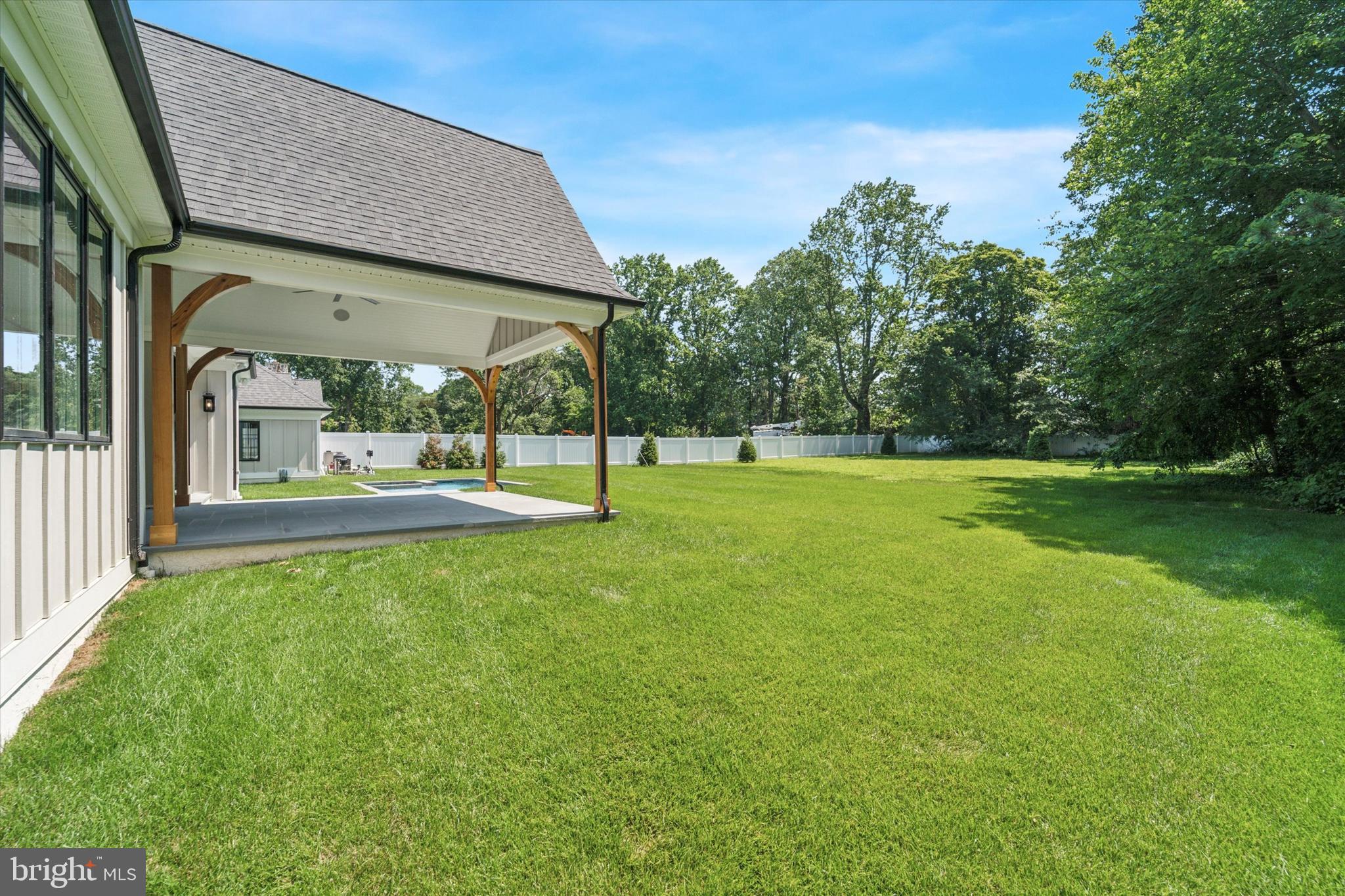 THE WOODS AT ROSE TREE - Residential