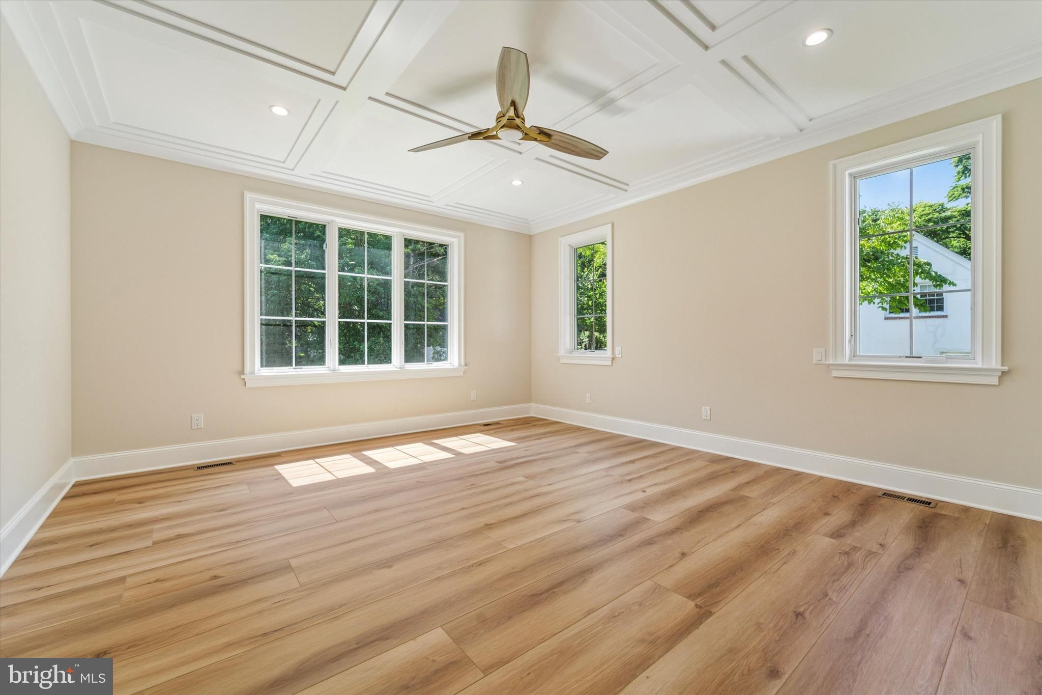 THE WOODS AT ROSE TREE - Residential