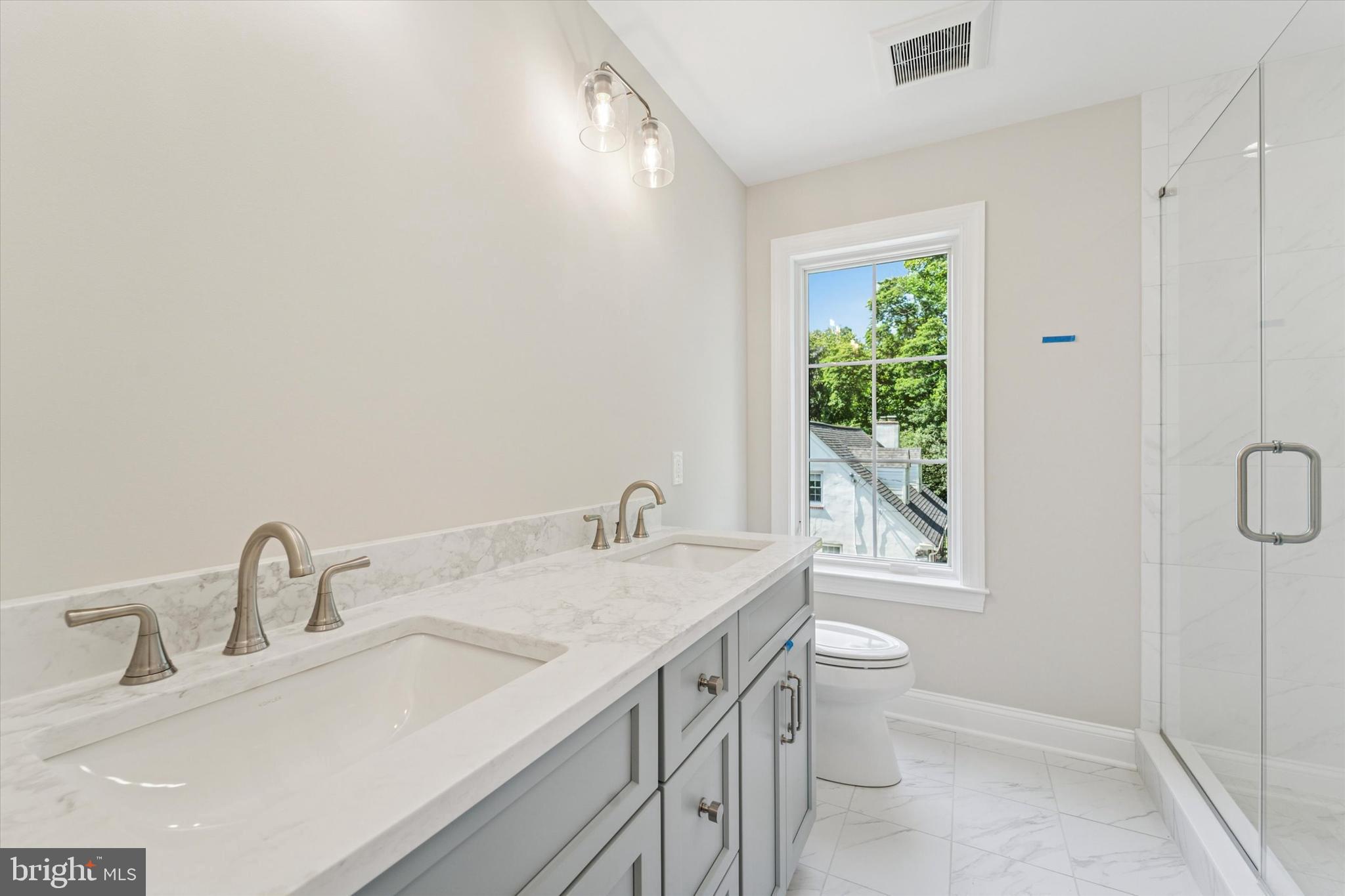 THE WOODS AT ROSE TREE - Residential