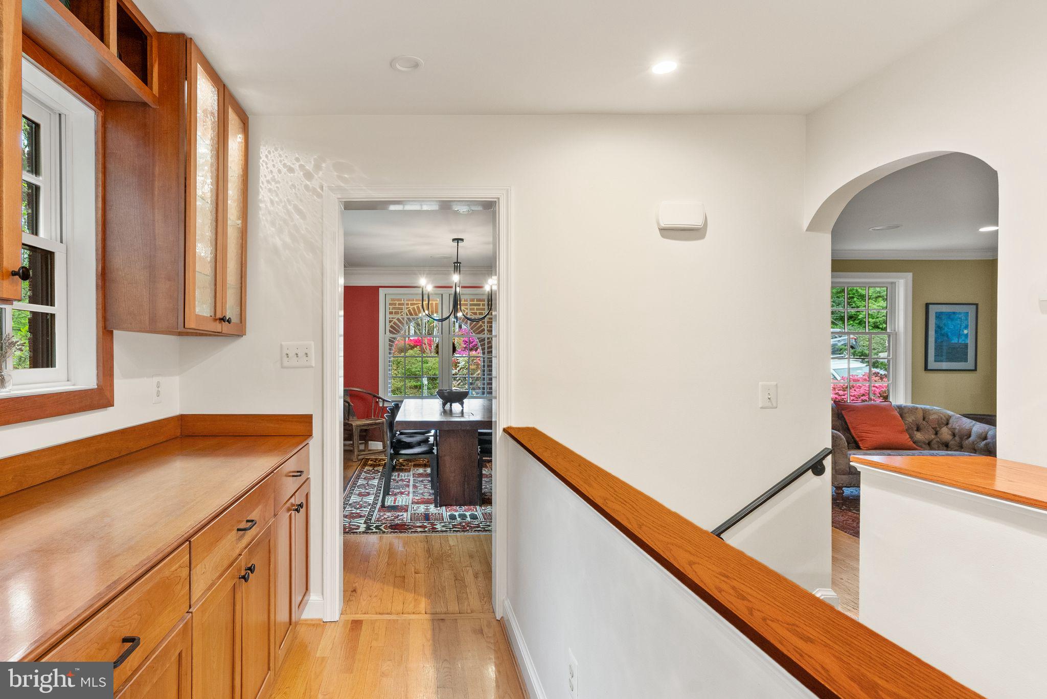 WAVERLY HILLS - Residential