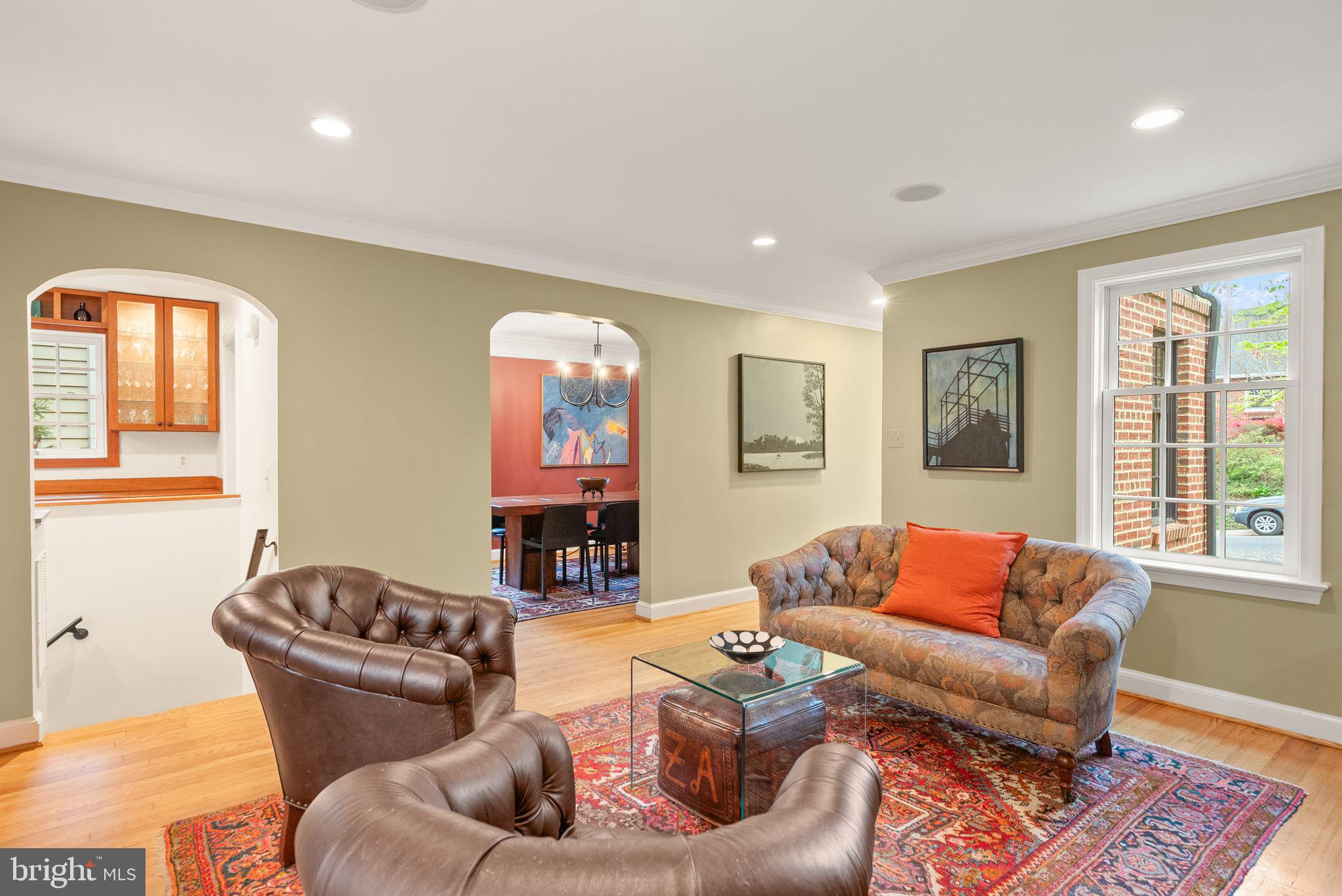 WAVERLY HILLS - Residential