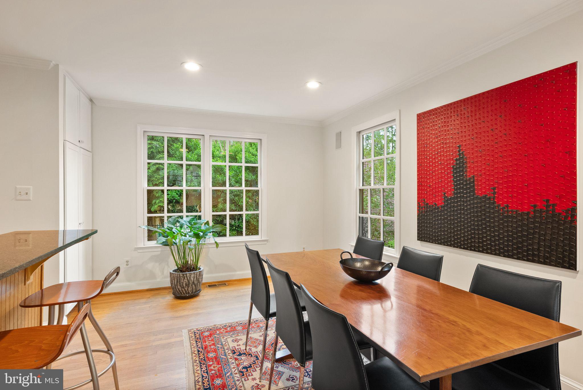 WAVERLY HILLS - Residential