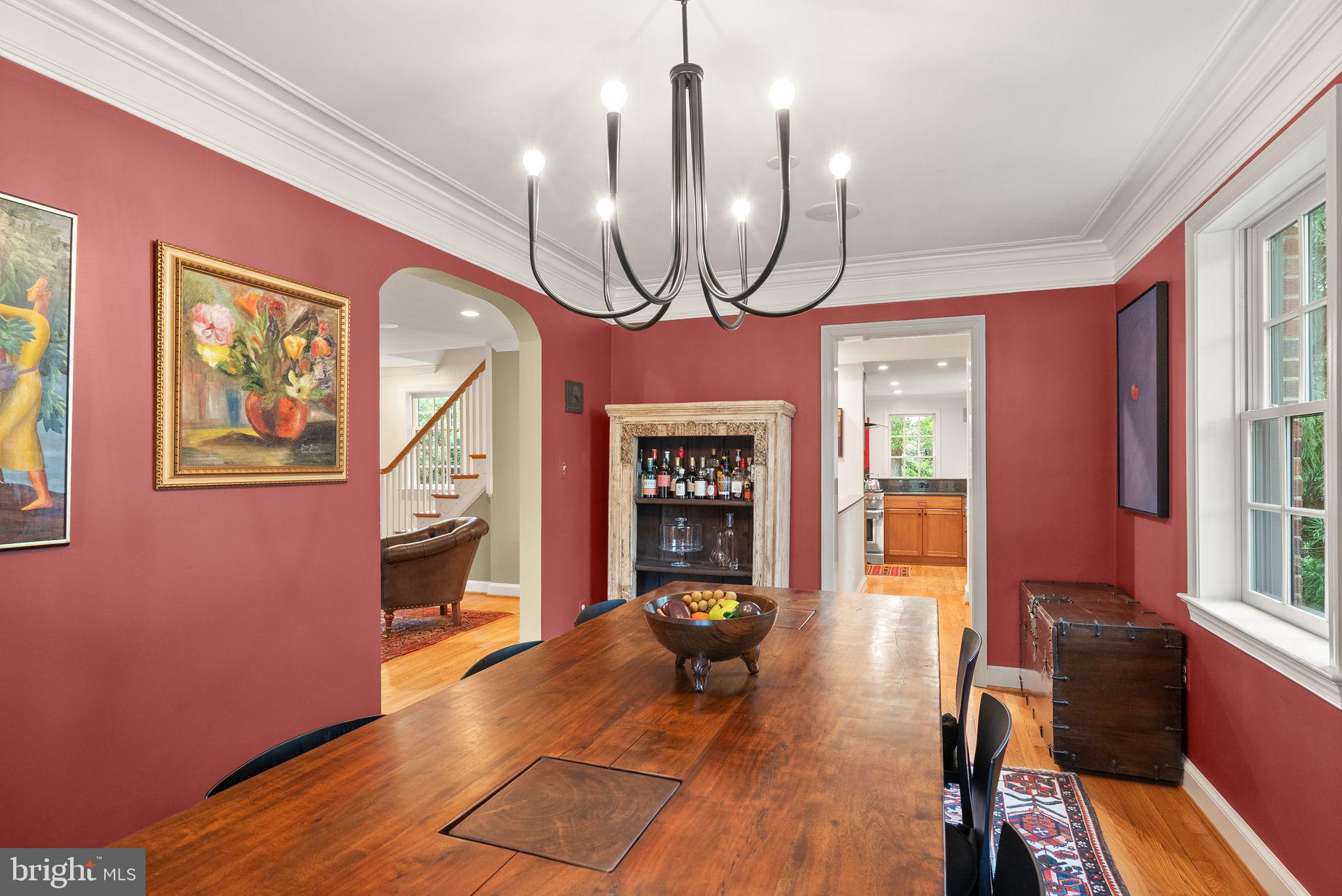 WAVERLY HILLS - Residential