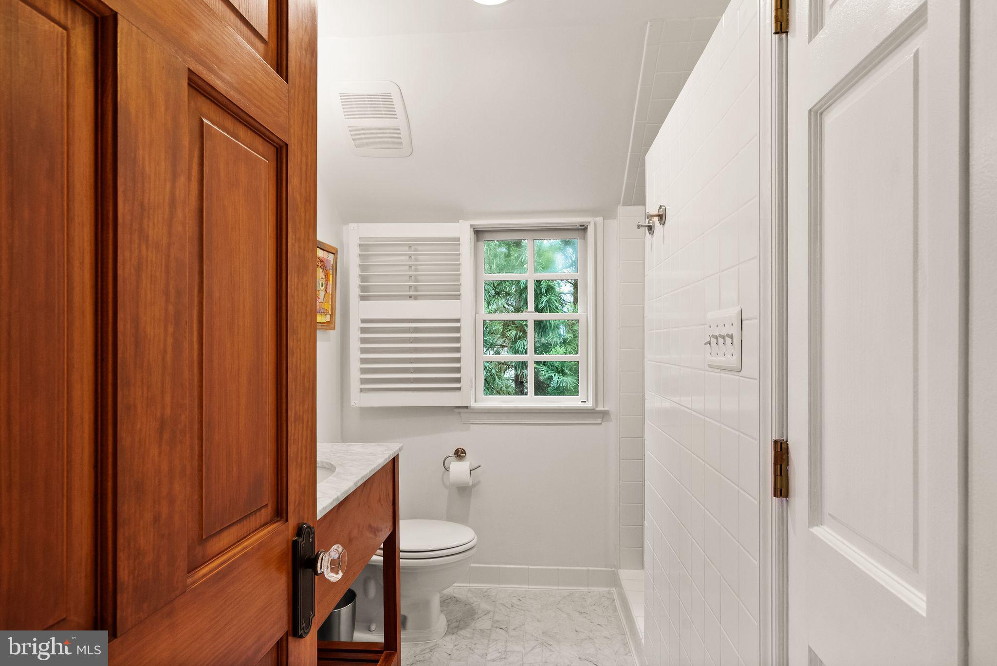 WAVERLY HILLS - Residential