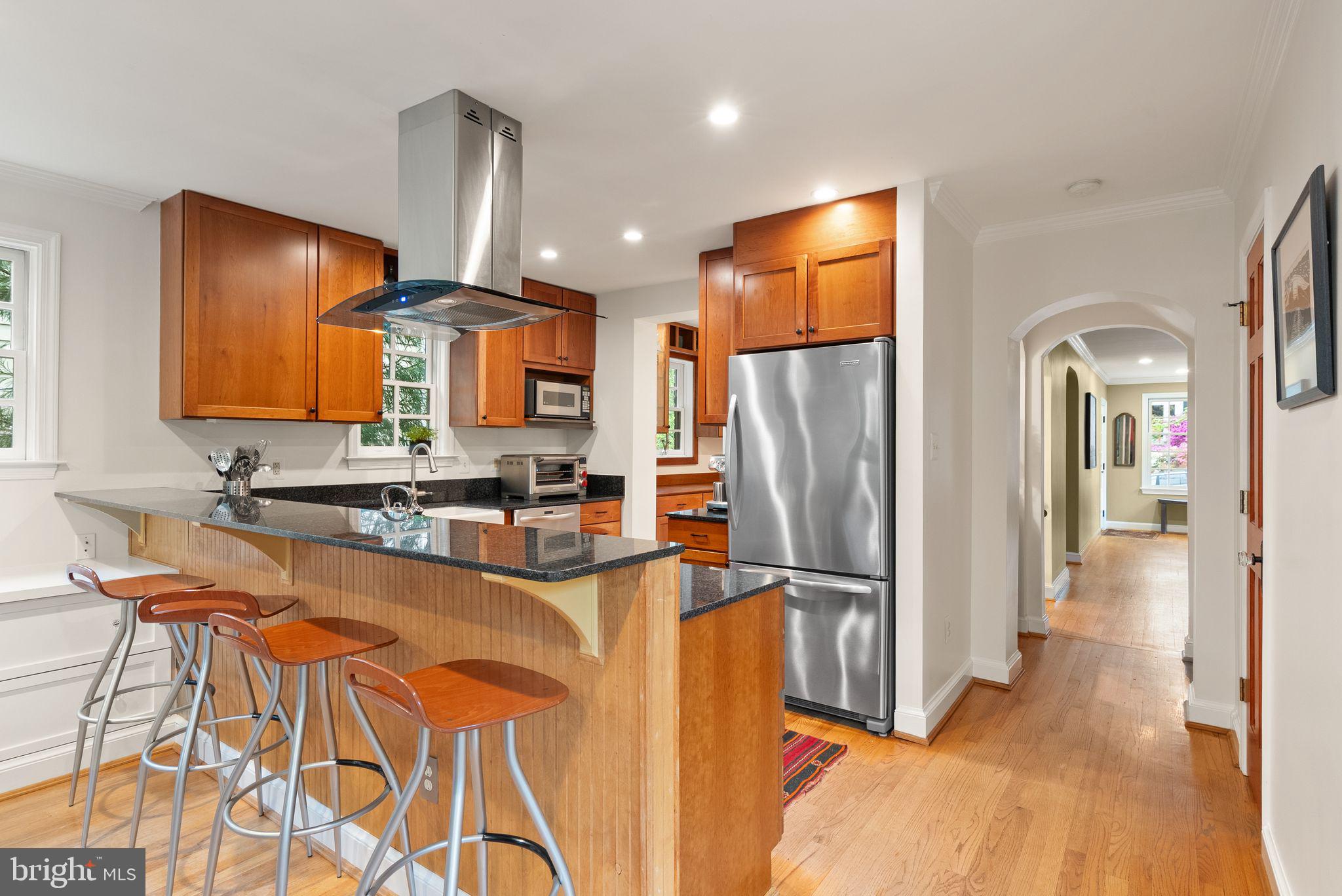 WAVERLY HILLS - Residential