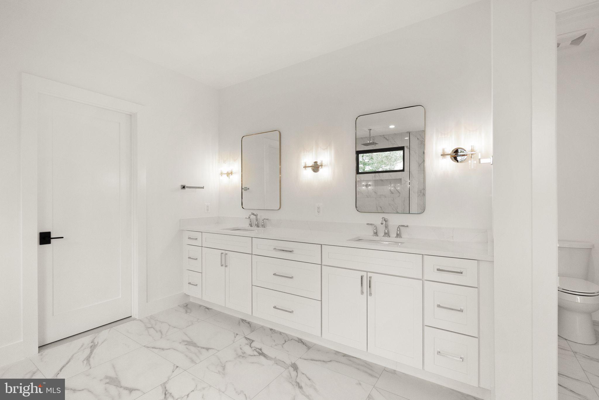 WEST VIENNA WOODS - Residential