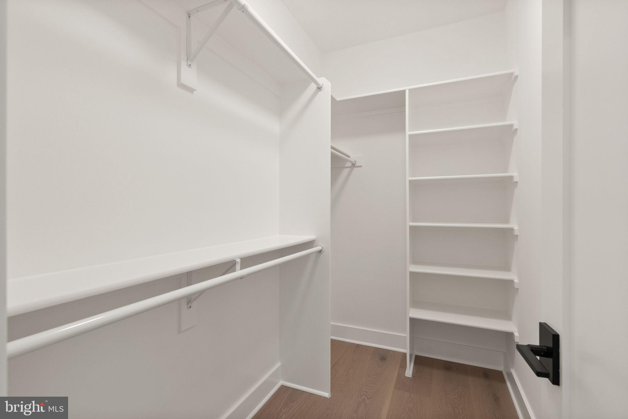 WEST VIENNA WOODS - Residential