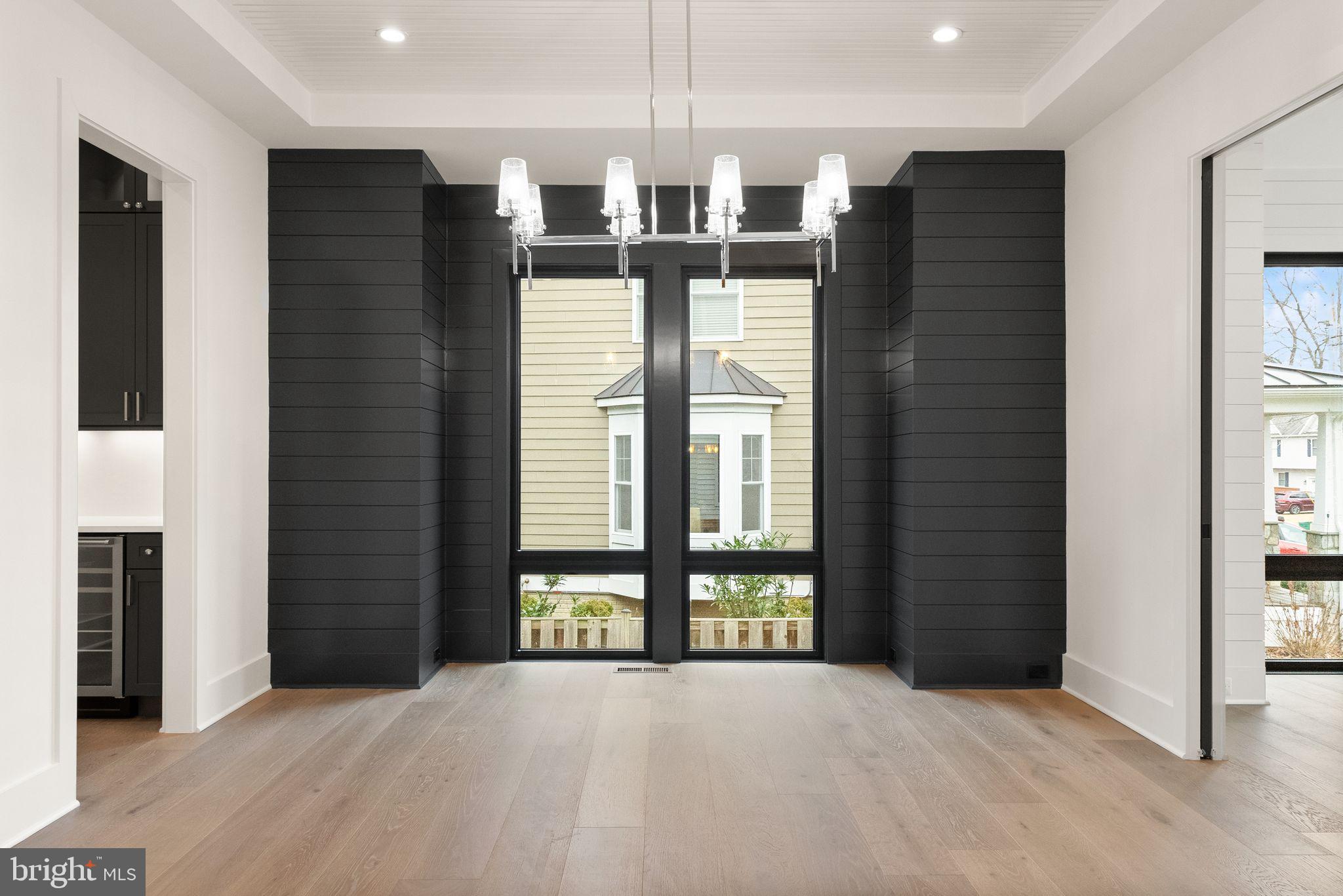 WEST VIENNA WOODS - Residential