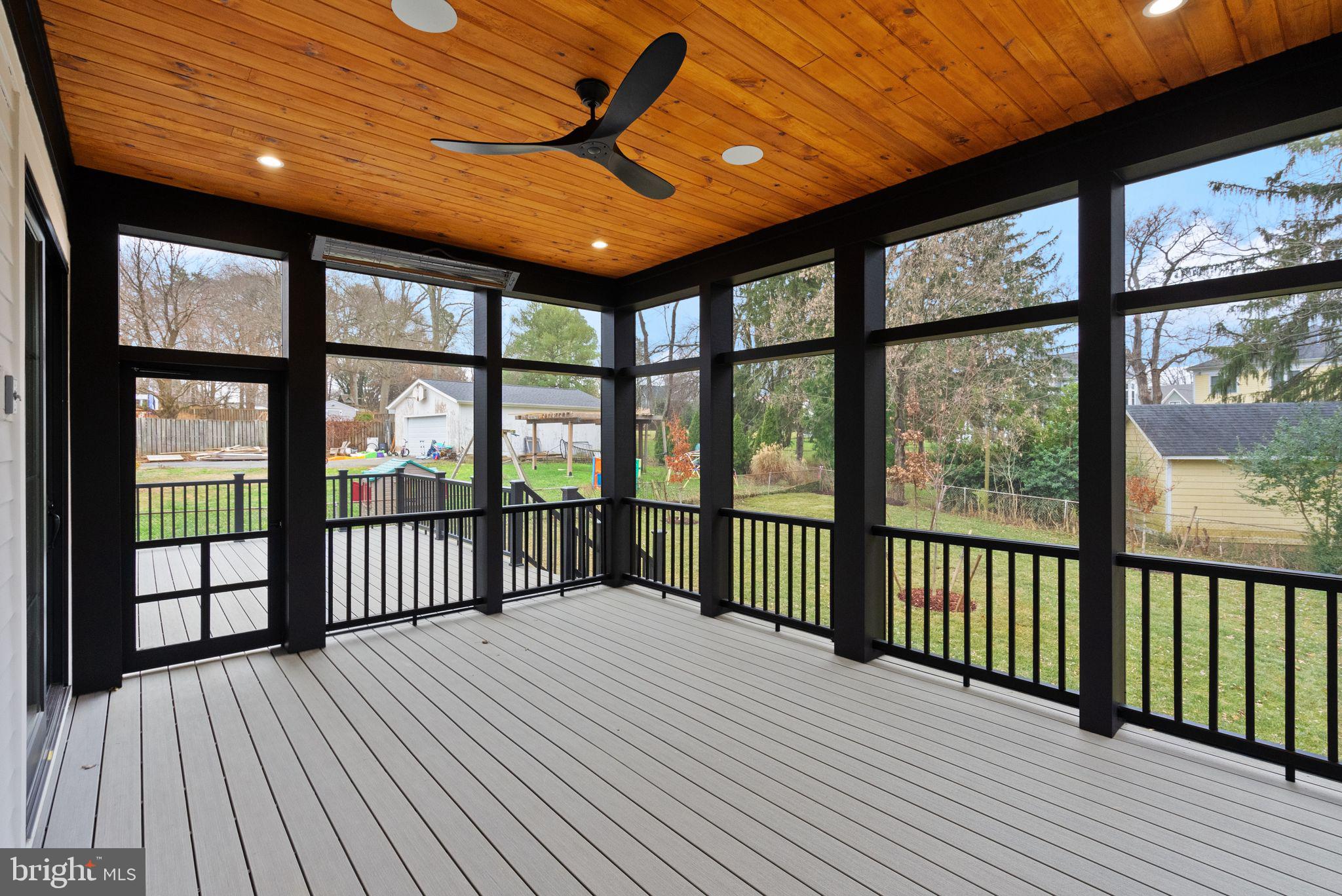 WEST VIENNA WOODS - Residential