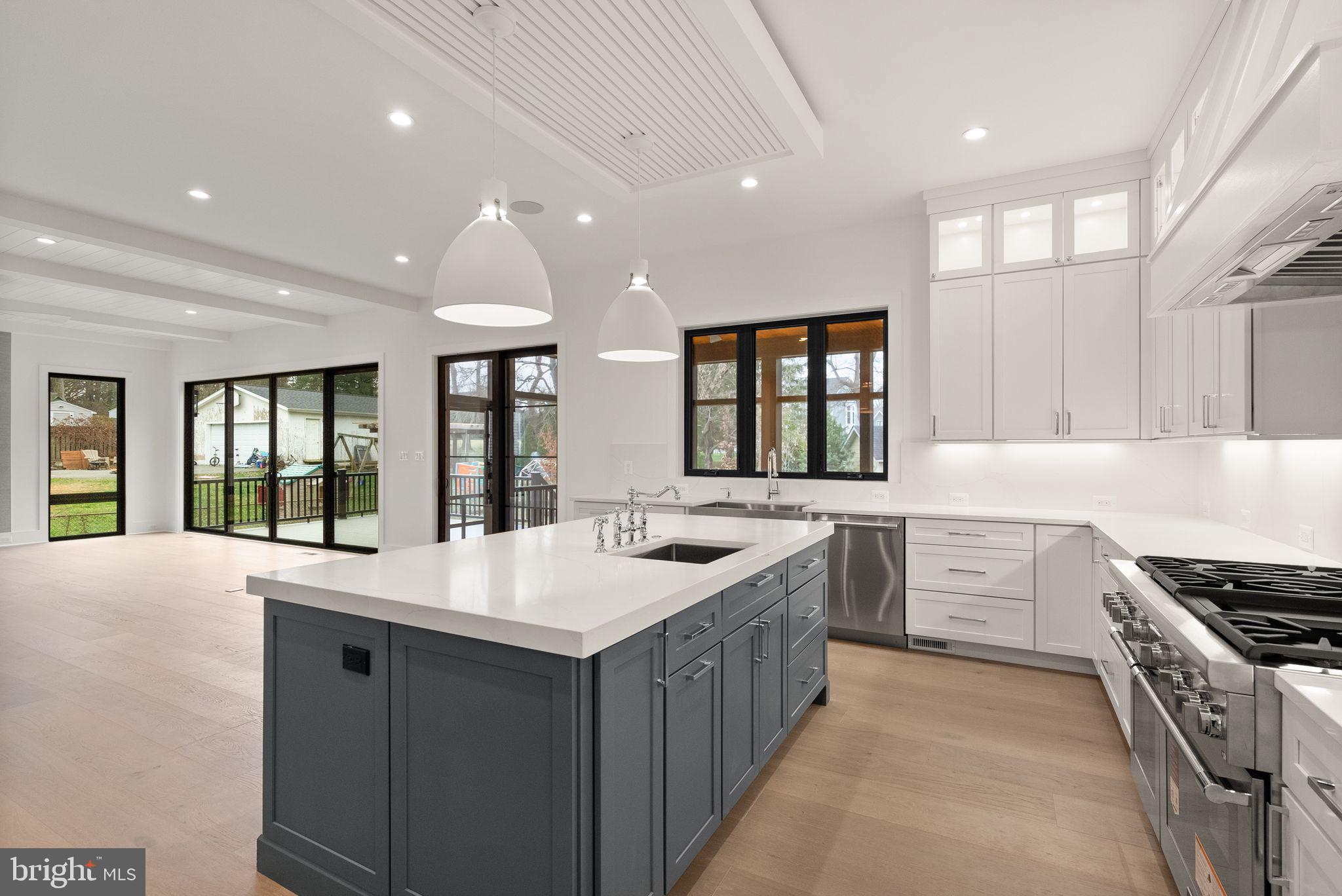 WEST VIENNA WOODS - Residential