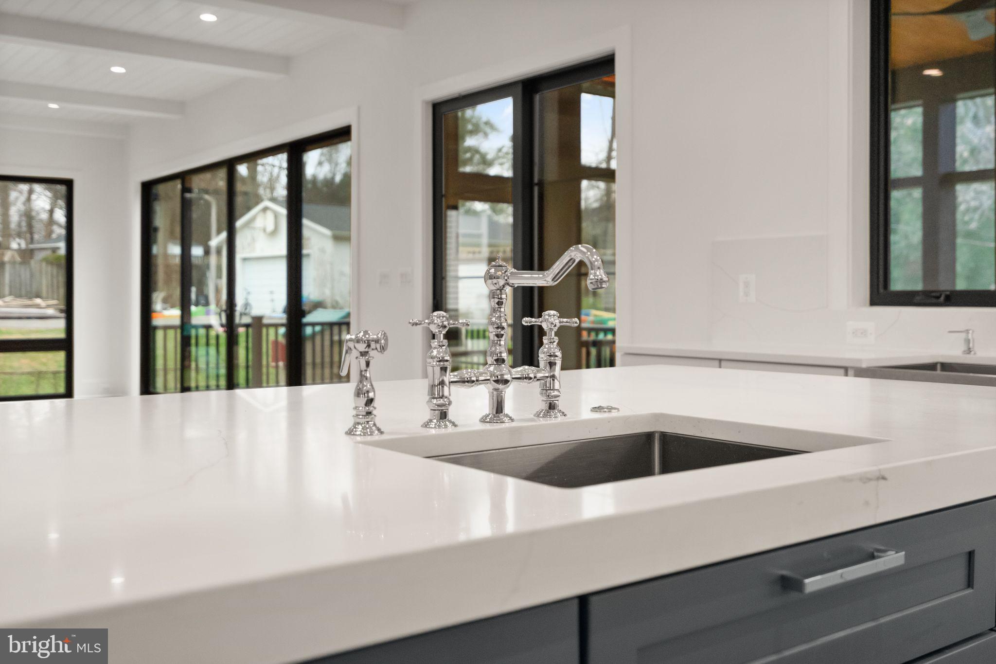 WEST VIENNA WOODS - Residential